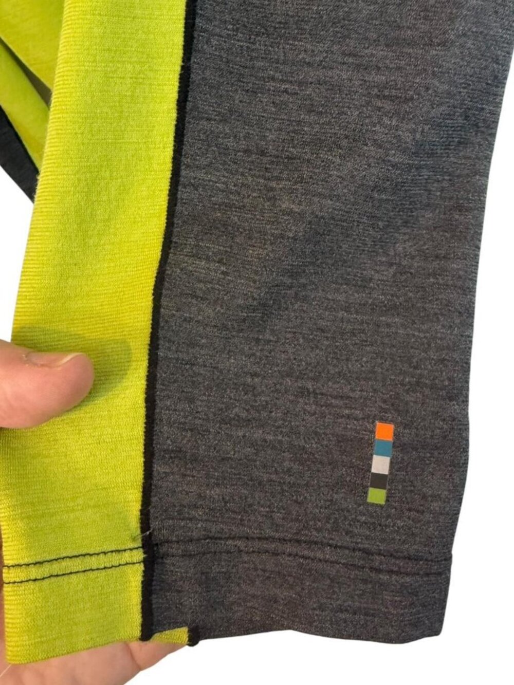 Smartwool Men's Merino Sport 150 Long Sleeve 1/4 Zip, Size Medium - Picture 3 of 5
